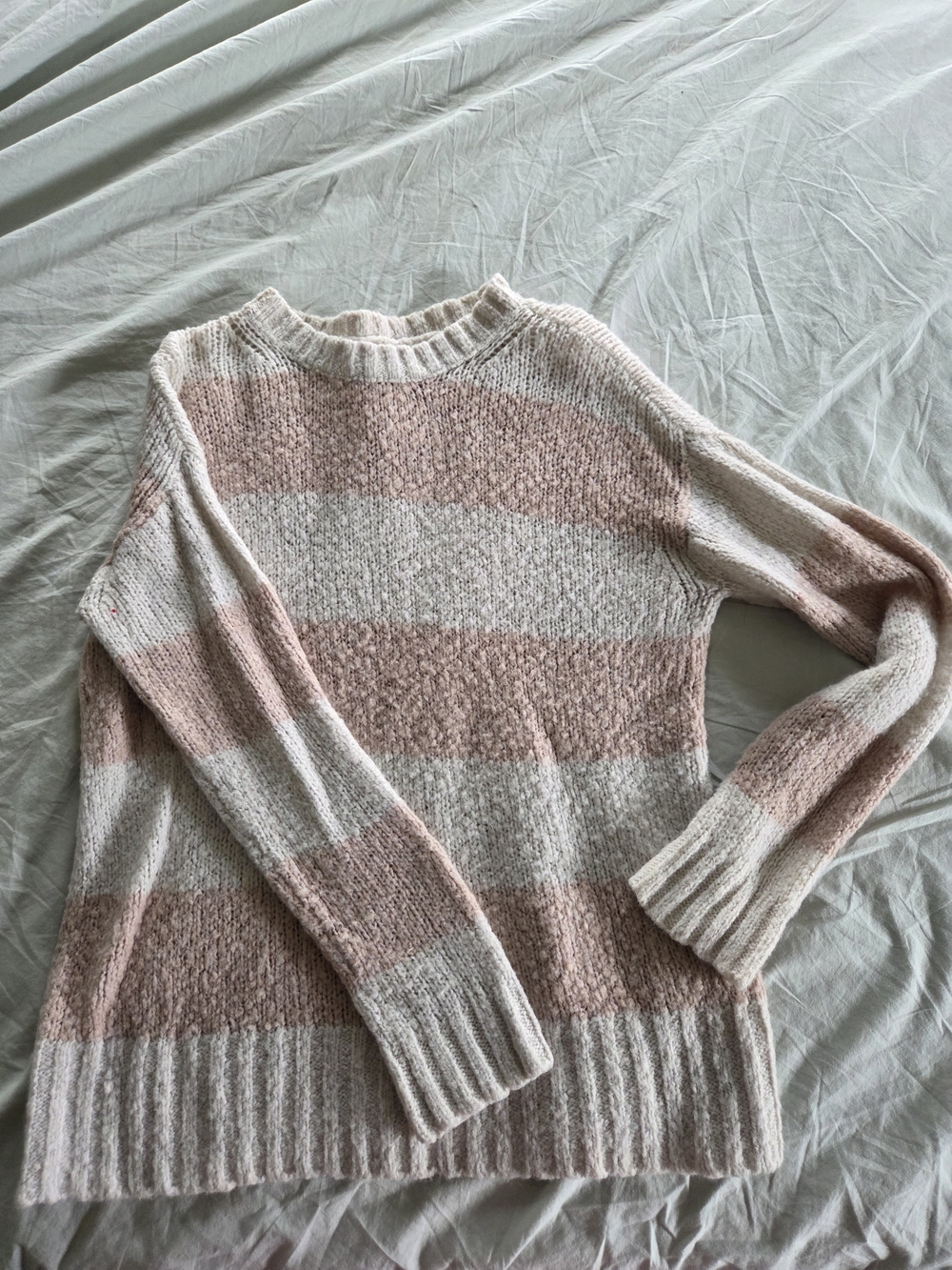 American Eagle Outfitters Cream and Blush Striped Crew Sweater